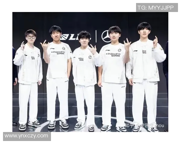 英雄联盟评论：IG在阵地战中的表现分析与战术得失探讨